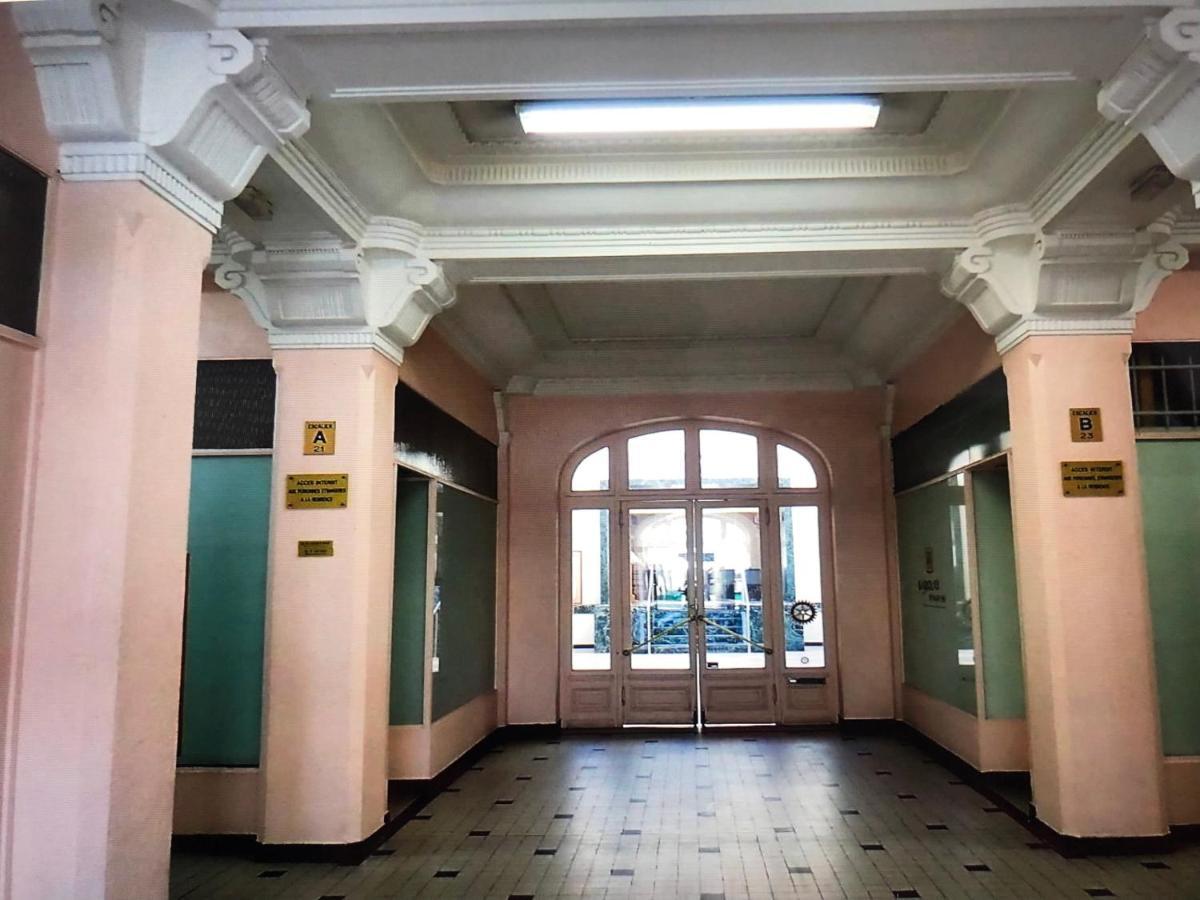 Superbe Appartement Independant En Centre Ville Vichy Exterior foto