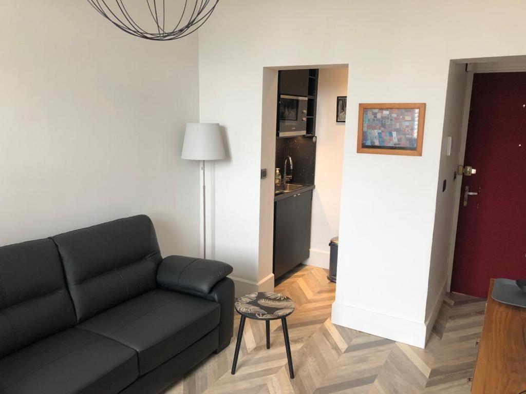 Superbe Appartement Independant En Centre Ville Vichy Exterior foto