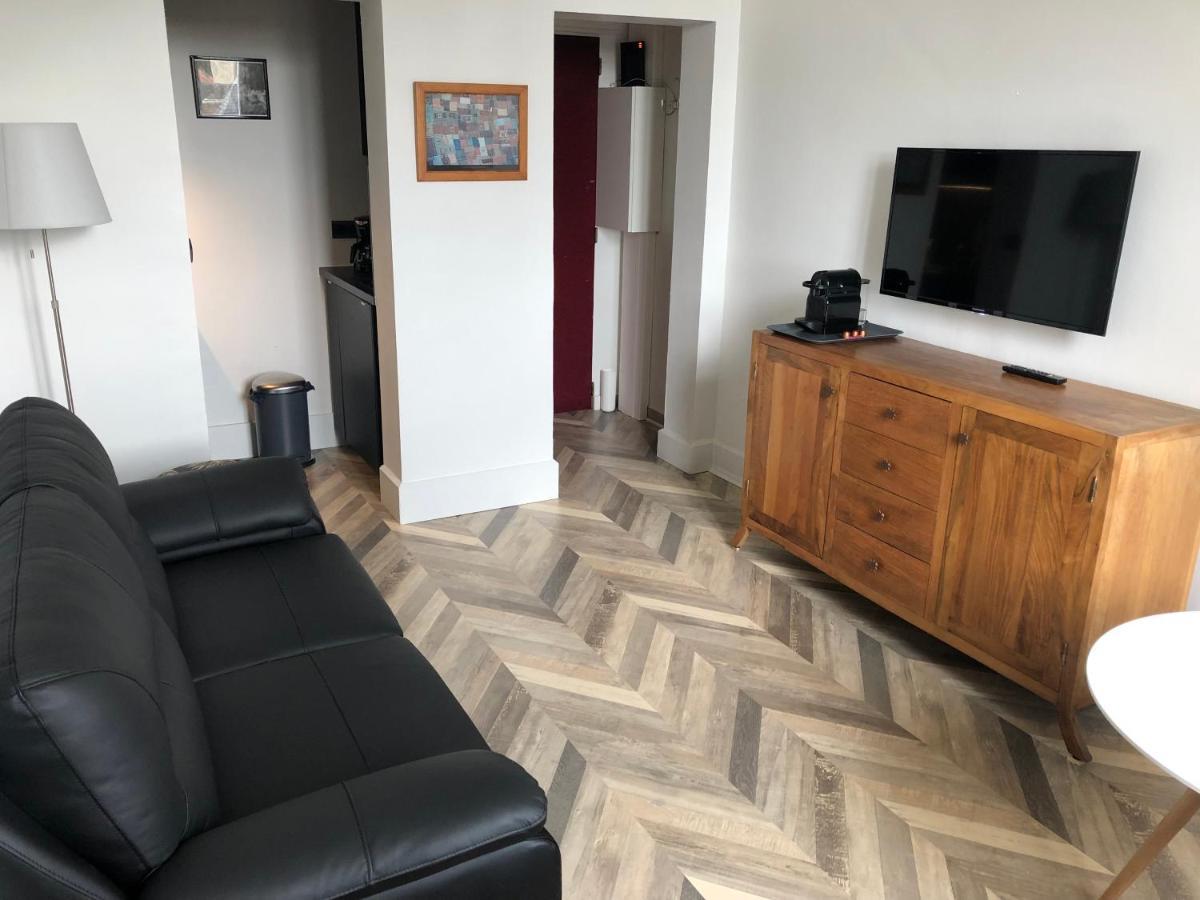 Superbe Appartement Independant En Centre Ville Vichy Exterior foto
